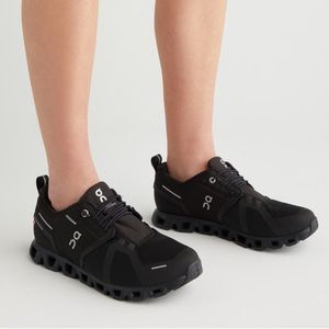 Cloud 5 Waterproof all black